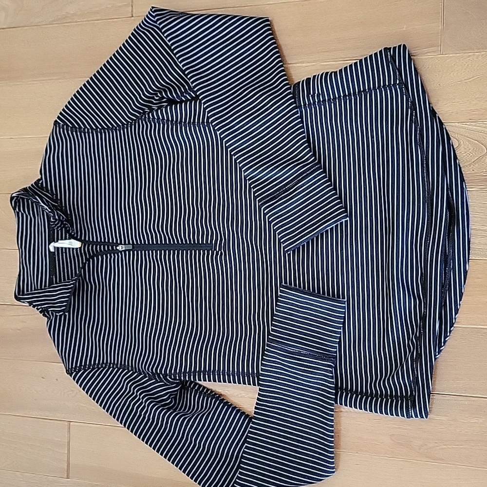 Lucy Quarter Zip Pullover Yoga Running Sweater Black white‎ stripe small